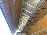 UDトラックスクオンアルミウイング大型（10t）[写真04]