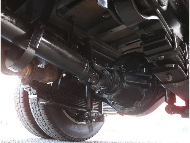 日野デュトロ平ボディ小型（2t・3t）[写真16]