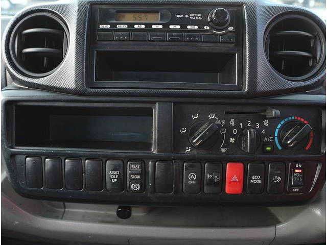 日野デュトロ平ボディ小型（2t・3t）[写真27]