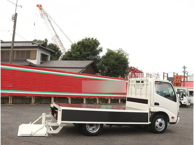 日野デュトロ平ボディ小型（2t・3t）[写真03]