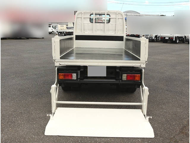 日野デュトロ平ボディ小型（2t・3t）[写真09]