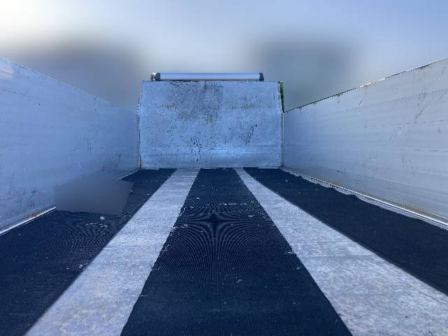 三菱ふそうキャンターアルミブロック小型（2t・3t）[写真03]