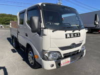 日野デュトロダブルキャブ（Wキャブ）小型（2t・3t）[写真04]