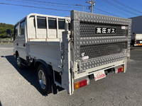 日野デュトロダブルキャブ（Wキャブ）小型（2t・3t）[写真05]