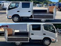 日野デュトロダブルキャブ（Wキャブ）小型（2t・3t）[写真07]