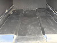 日野デュトロパッカー車（塵芥車）小型（2t・3t）[写真17]