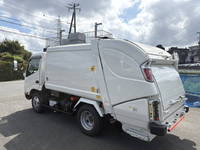 日野デュトロパッカー車（塵芥車）小型（2t・3t）[写真02]