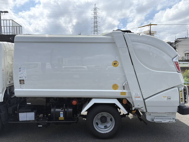 日野デュトロパッカー車（塵芥車）小型（2t・3t）[写真07]