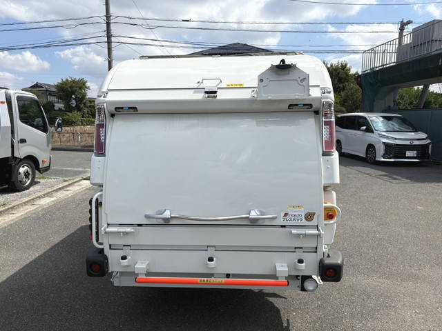 日野デュトロパッカー車（塵芥車）小型（2t・3t）[写真08]