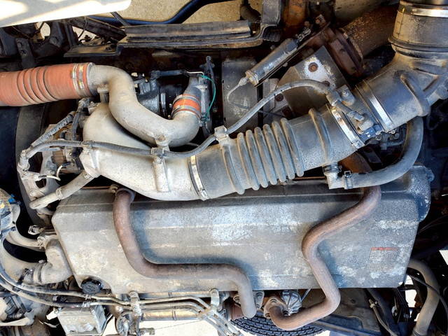 日野プロフィアコンテナ専用車大型（10t）[写真28]