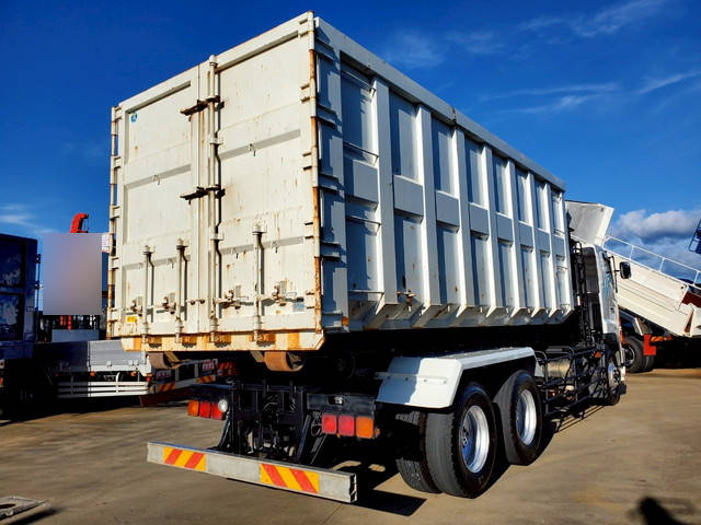 日野プロフィアコンテナ専用車大型（10t）[写真04]