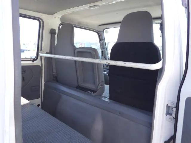 トヨタダイナダブルキャブ（Wキャブ）小型（2t・3t）[写真15]