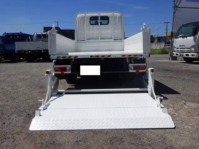 トヨタダイナ平ボディ小型（2t・3t）[写真24]