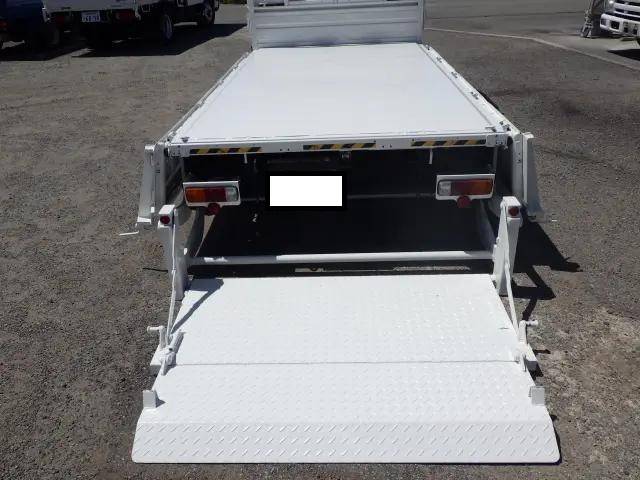 トヨタダイナ平ボディ小型（2t・3t）[写真38]