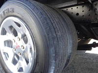 三菱ふそうキャンター平ボディ小型（2t・3t）[写真20]