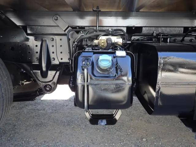 三菱ふそうキャンター平ボディ小型（2t・3t）[写真21]