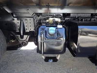 三菱ふそうキャンター平ボディ小型（2t・3t）[写真22]