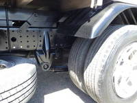 三菱ふそうキャンター平ボディ小型（2t・3t）[写真26]