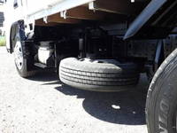 三菱ふそうキャンター平ボディ小型（2t・3t）[写真27]