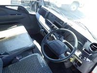 三菱ふそうキャンター平ボディ小型（2t・3t）[写真33]