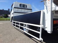 三菱ふそうキャンター平ボディ小型（2t・3t）[写真10]