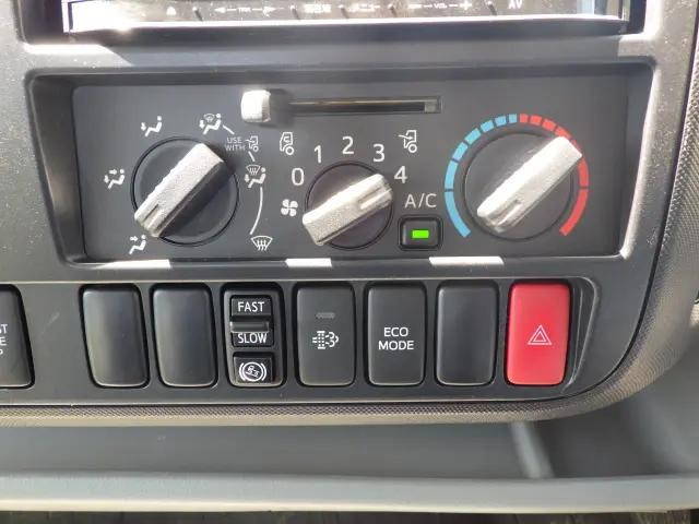 トヨタトヨエースセーフティローダー小型（2t・3t）[写真11]