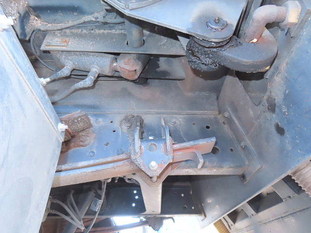 日野レンジャーパッカー車（塵芥車）中型（4t）[写真10]