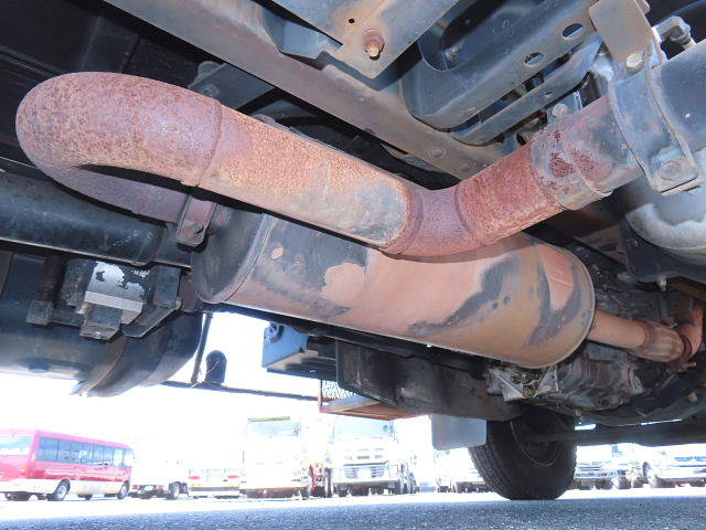 日野レンジャーパッカー車（塵芥車）中型（4t）[写真12]