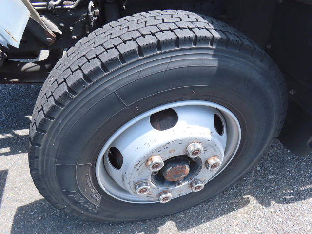 日野レンジャーパッカー車（塵芥車）中型（4t）[写真13]