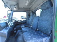 日野レンジャーパッカー車（塵芥車）中型（4t）[写真21]