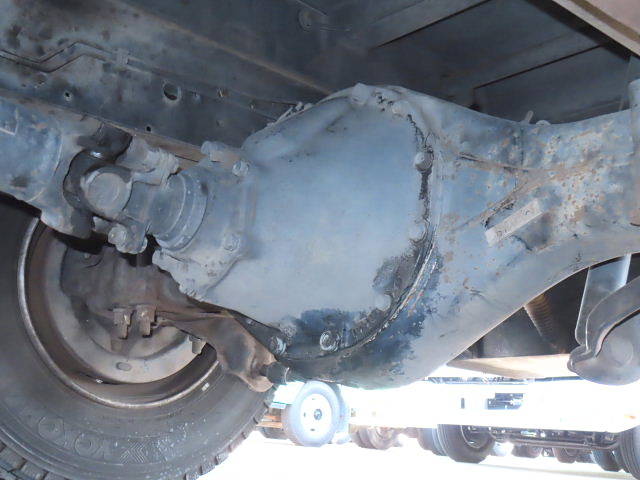 日野レンジャーパッカー車（塵芥車）中型（4t）[写真09]