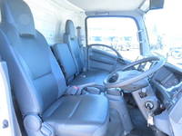 いすゞエルフ冷凍車（冷蔵車）小型（2t・3t）[写真19]