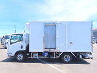 いすゞエルフ冷凍車（冷蔵車）小型（2t・3t）[写真28]