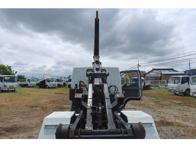 三菱ふそうキャンターコンテナ専用車小型（2t・3t）[写真10]