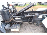 三菱ふそうキャンターコンテナ専用車小型（2t・3t）[写真17]