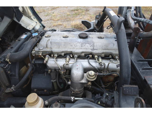 三菱ふそうキャンターコンテナ専用車小型（2t・3t）[写真22]