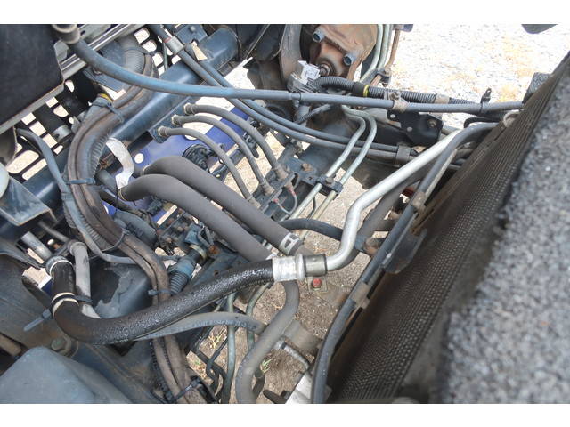 三菱ふそうキャンターコンテナ専用車小型（2t・3t）[写真23]