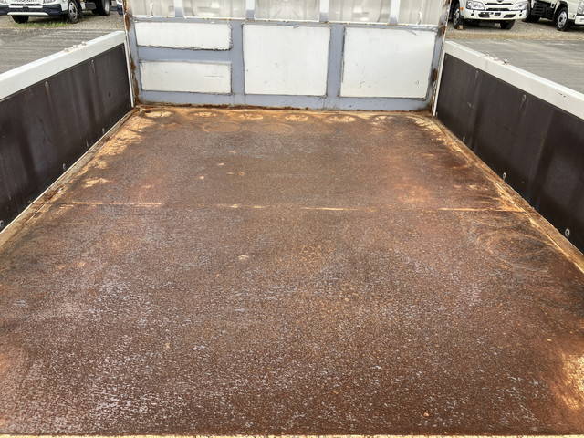 日野デュトロダブルキャブ（Wキャブ）小型（2t・3t）[写真12]