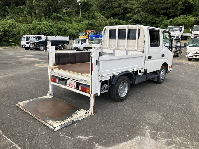 日野デュトロダブルキャブ（Wキャブ）小型（2t・3t）[写真02]