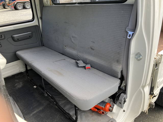 日野デュトロダブルキャブ（Wキャブ）小型（2t・3t）[写真28]