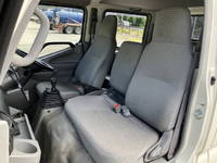 日野デュトロダブルキャブ（Wキャブ）小型（2t・3t）[写真33]