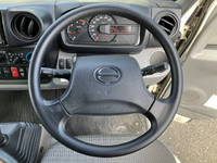 日野デュトロダブルキャブ（Wキャブ）小型（2t・3t）[写真36]