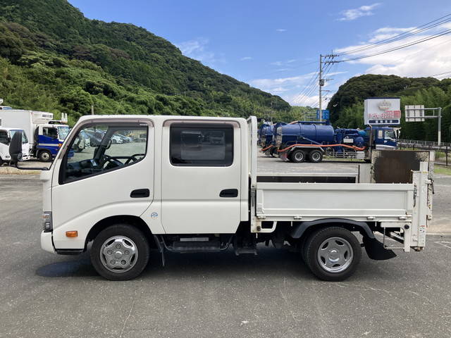 日野デュトロダブルキャブ（Wキャブ）小型（2t・3t）[写真05]