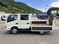 日野デュトロダブルキャブ（Wキャブ）小型（2t・3t）[写真07]