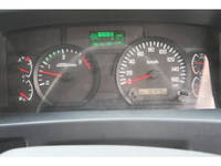 いすゞフォワードアルミウイング中型（4t）[写真14]