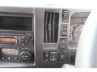 いすゞフォワードアルミウイング中型（4t）[写真15]