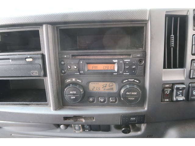 いすゞフォワードアルミウイング中型（4t）[写真15]