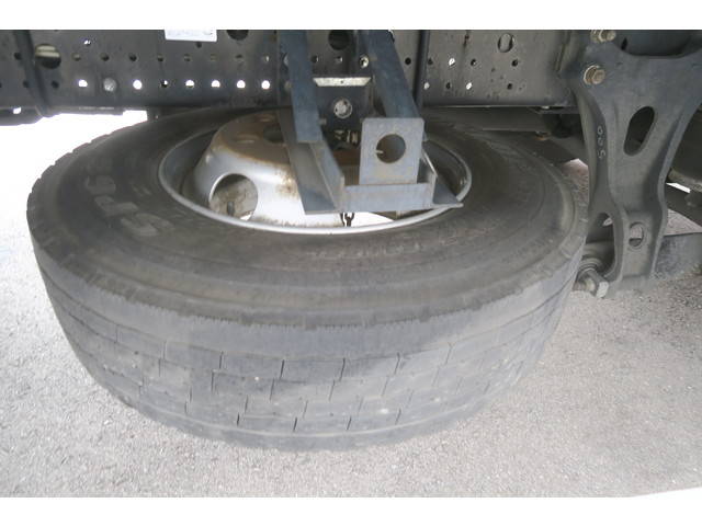 いすゞフォワードアルミウイング中型（4t）[写真31]