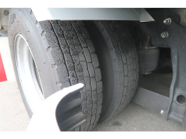 いすゞフォワードアルミウイング中型（4t）[写真34]