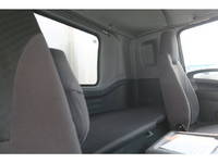 いすゞフォワードアルミウイング中型（4t）[写真09]